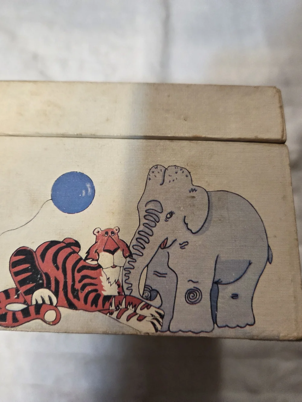 1970s Clown Jewelry And Music Box in White